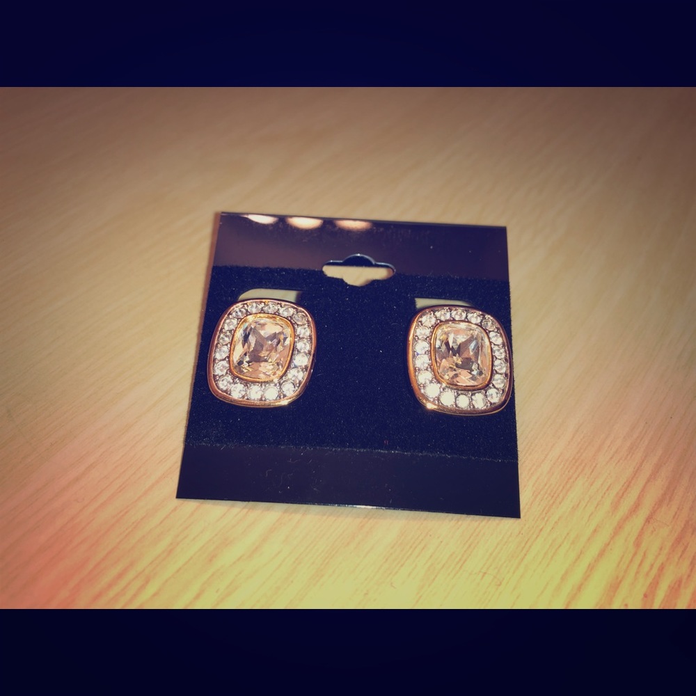 SWAROVSKI CLIP ON GOLD EARRINGS